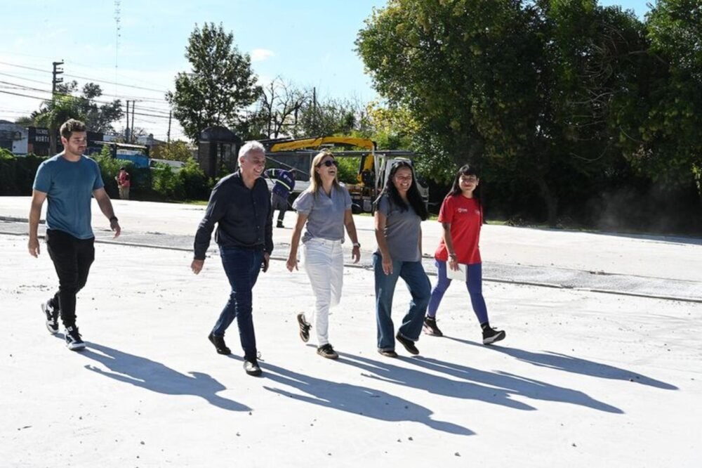 Julio Zamora inspeccionó el avance de las obras en el Polideportivo de General Pacheco