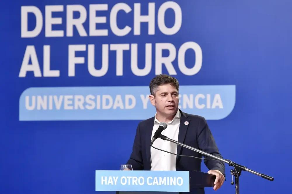Kicillof lanzó su sector universitario de MDF y criticó las políticas en ciencia y educación de Milei