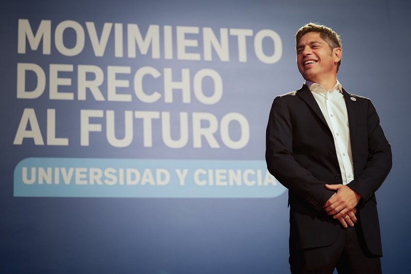 Kicillof lanzó su sector universitario de MDF y criticó las políticas en ciencia y educación de Milei