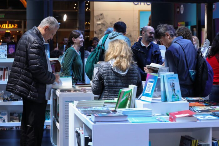 La Provincia de Buenos Aires vuelve a estar presente con su stand en la Feria Internacional del Libro