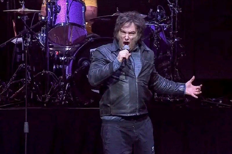 La droguería de las coimas de ANDIS pagó el Recital de Milei en el Movistar