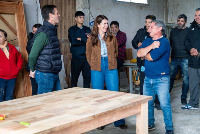 Mariel Fernández visitó experiencias productivas y comunitarias en San Vicente