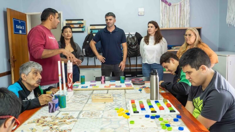 Mariel Fernández visitó la Granja Andar de La Reja