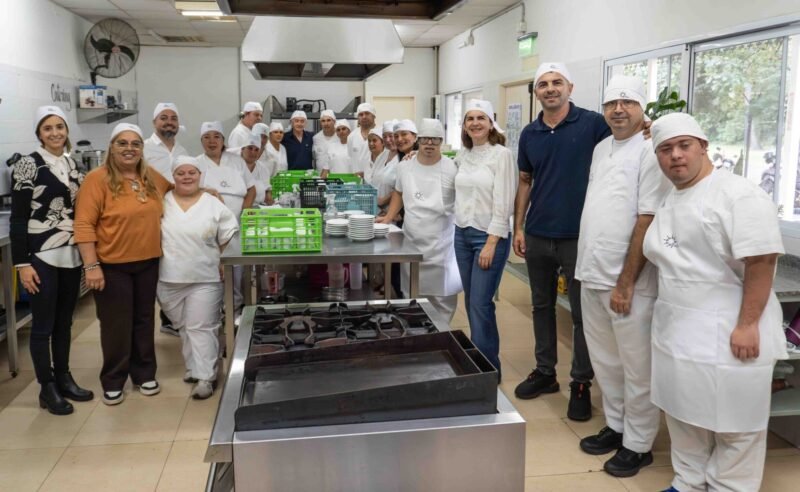 Mariel Fernández visitó la Granja Andar de La Reja