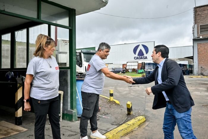 Nardini hizo entrega de la habilitación a la ampliación de la planta de Nevares