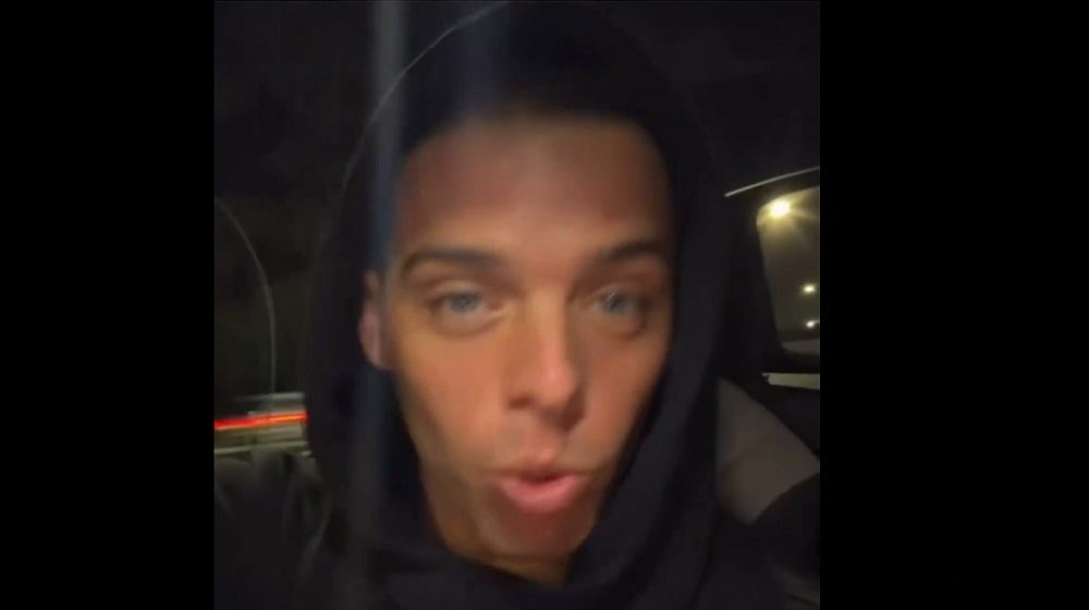 Santiago Maratea inhabilitado por manejar sin cinturón y filmandose