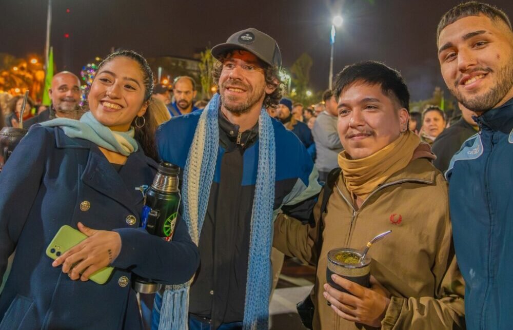 Campedrinos cerró la gran fiesta del 25 de Mayo en San Fernando