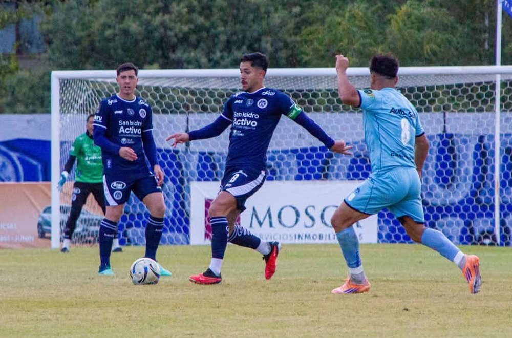 Acassuso volvió a perder ahora con Bolívar y esta en zona de peligro