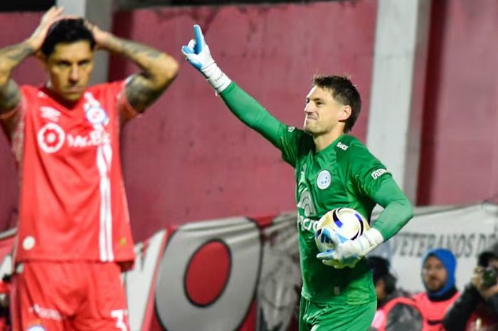 Belgrano le ganó a Argentinos y es el otro finalista de la Liga