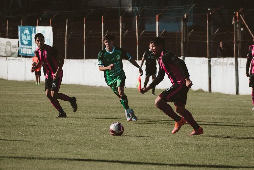 Atlético Escobar no pudo con Sportivo Belgrano en casa y cerró una primera ronda llena de decepciones, falencias y frustraciones
