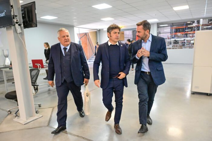 Axel Kicillof visitó MALBA Puertos y junto a Sujarchuk se reunió con empresarios de la región