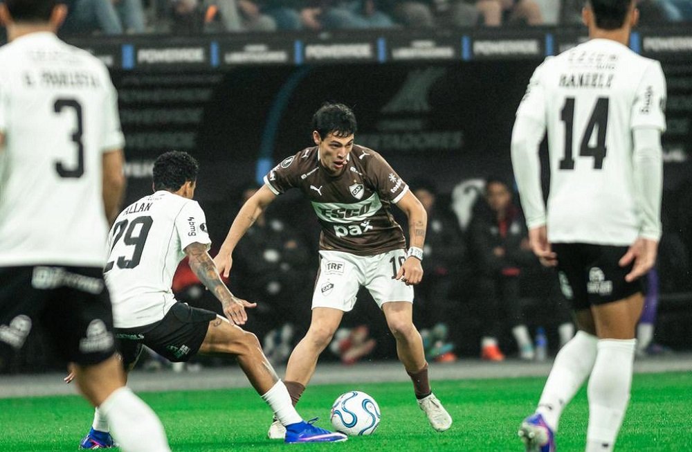 Platense le ganó a Corinthians y clasificó a octavos de final de la Copa Libertadores