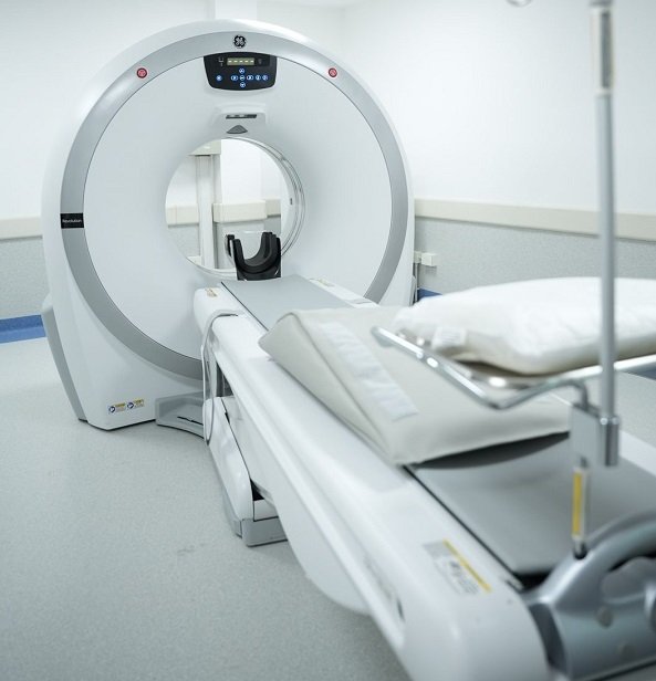 El Hospital Larcade de San Miguel incorpora un nuevo tomógrafo y duplica la cantidad de estudios