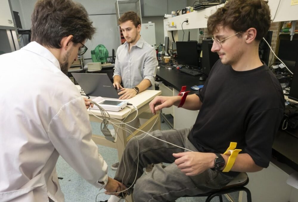 Estudiantes de la UNSAM crearon un escáner con IA que puede diagnosticar un infarto