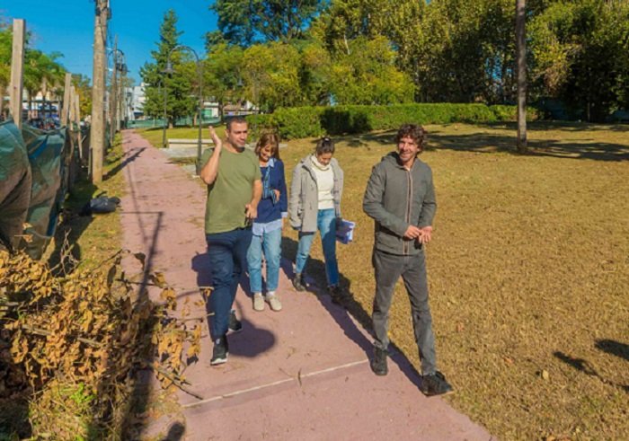 Juan Andreotti recorrió la última etapa de obra de un nuevo parque alrededor del Tren de la Costa