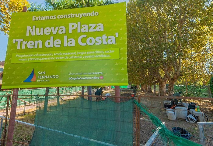 Juan Andreotti recorrió la última etapa de obra de un nuevo parque alrededor del Tren de la Costa