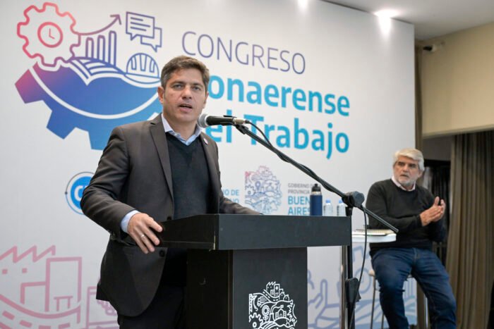 Kicillof “Hoy, más que nunca, gobernar es cuidar a los nuestros y crear trabajo”