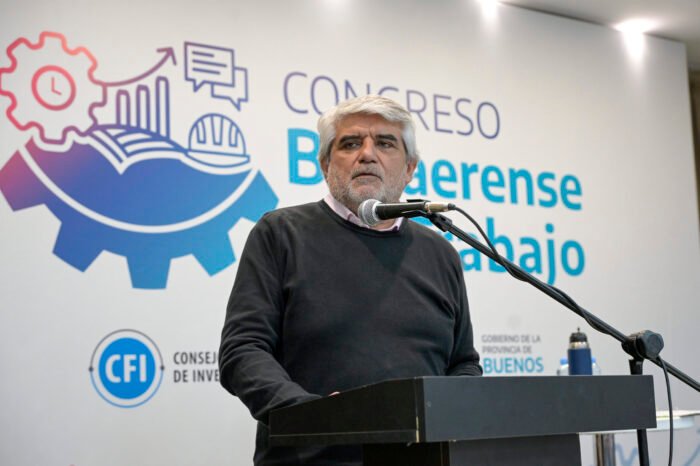 Kicillof “Hoy, más que nunca, gobernar es cuidar a los nuestros y crear trabajo”