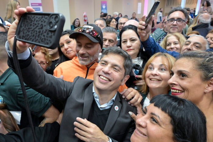 Kicillof “Hoy, más que nunca, gobernar es cuidar a los nuestros y crear trabajo”