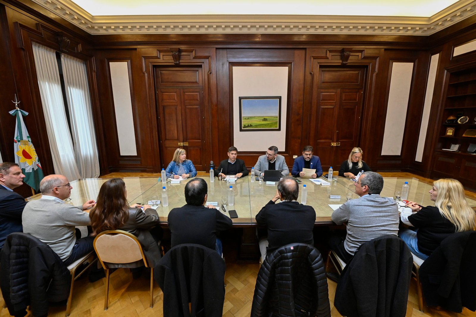Kicillof y Cuattromo firmaron convenios con municipios para la compra de bienes de capital