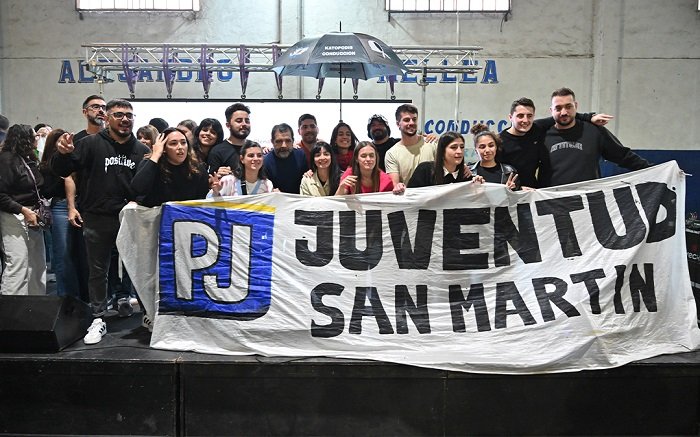 Moreira: "Quieren imponer un país para pocos"