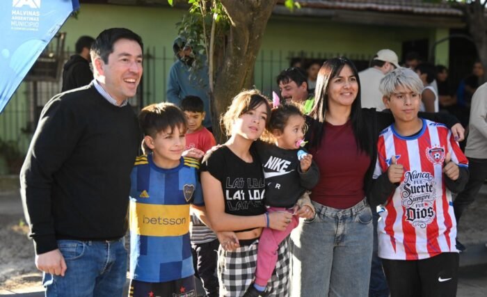Nardini inauguró la primera etapa de pavimentación en el Barrio Primaveral