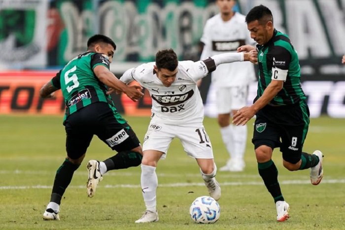 Platense esta en octavos de la Copa Argentina tras vencer a San Martín de San Juan