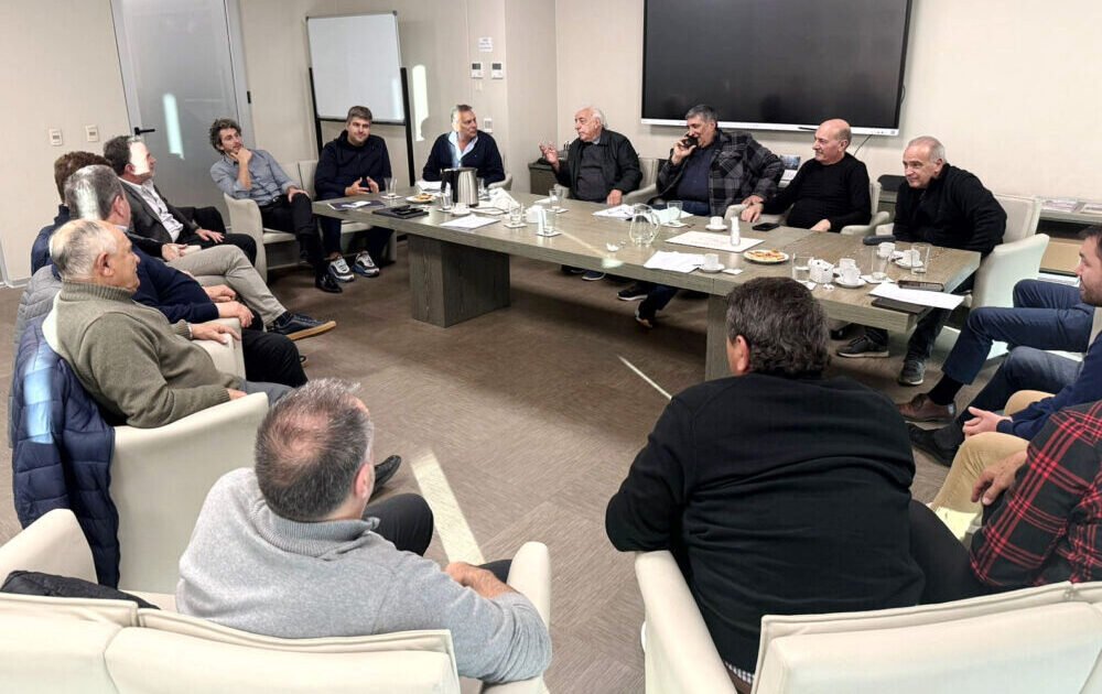 Reunión de Transporte en la UTA por las líneas 333, 407, 437 y la 707 comunal de San Isidro