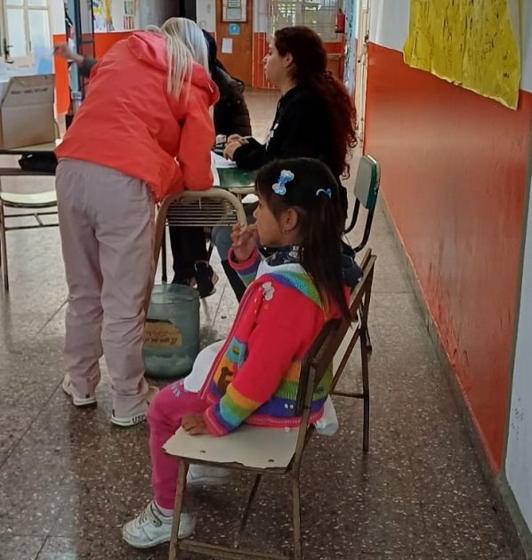 “Salud va a la Escuela”: Escobar acerca controles médicos a estudiantes de nivel primario