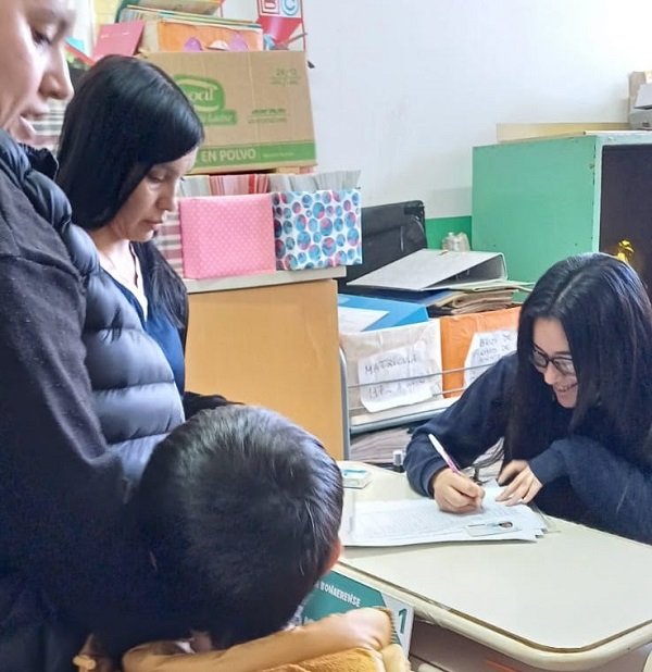 “Salud va a la Escuela”: Escobar acerca controles médicos a estudiantes de nivel primario