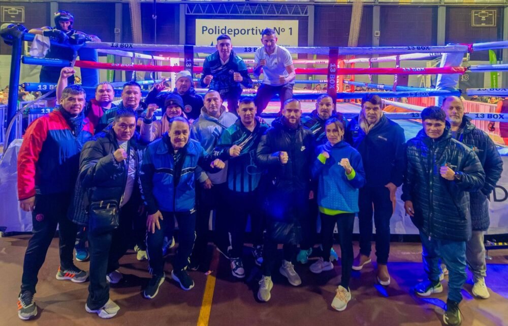 San Fernando presentó una vibrante "Noche de Box" con 50 peleas de exhibición y amateur