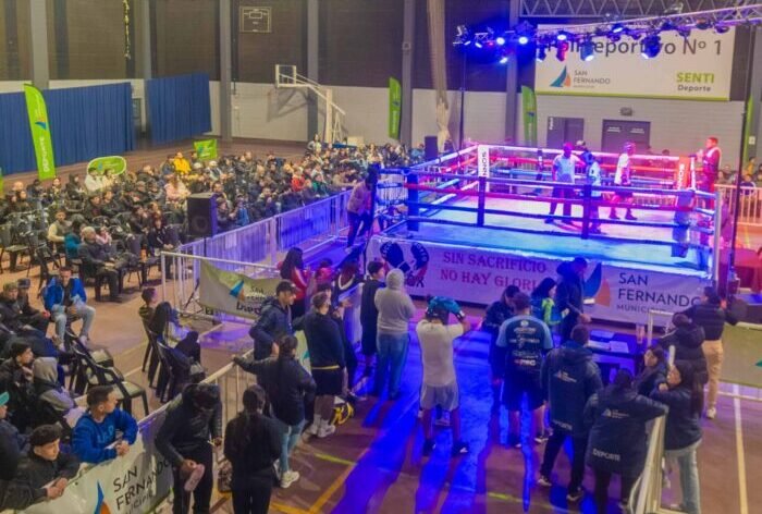 San Fernando presentó una vibrante "Noche de Box" con 50 peleas de exhibición y amateur