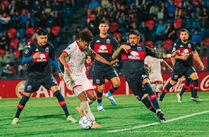 Otro triunfo del Matador ante América y encabeza el grupo A de la Sudamericana