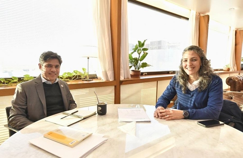 Ana Luz Balor se reunió con Axel Kicillof con el foco en las familias sobreendeudadas