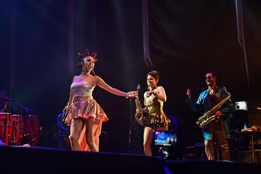 Día de la Bandera, 133° aniversario de Garín y el show de La Delio Valdez, los eventos destacados del Finde en Escobar