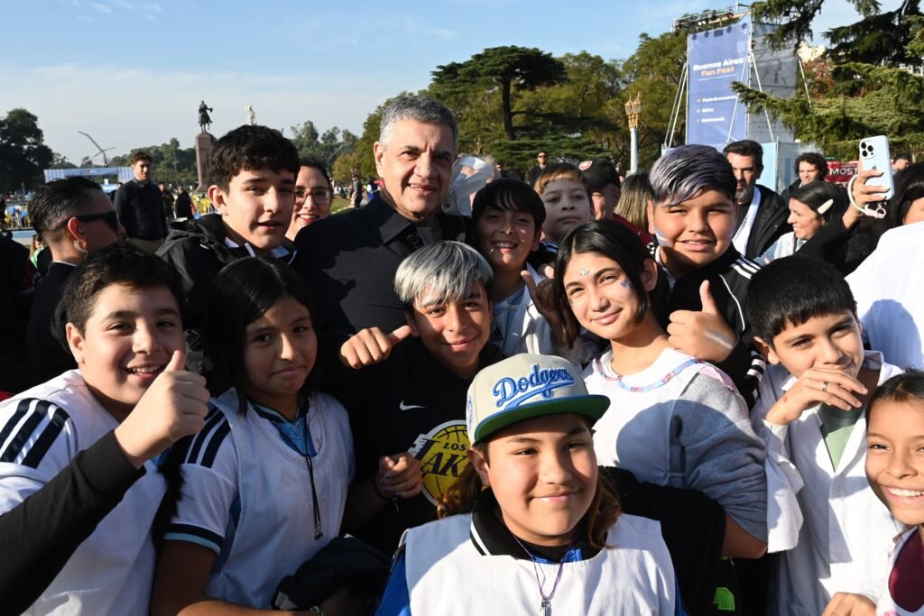 La Ciudad inauguró el Fan Fest del Mundial en Palermo