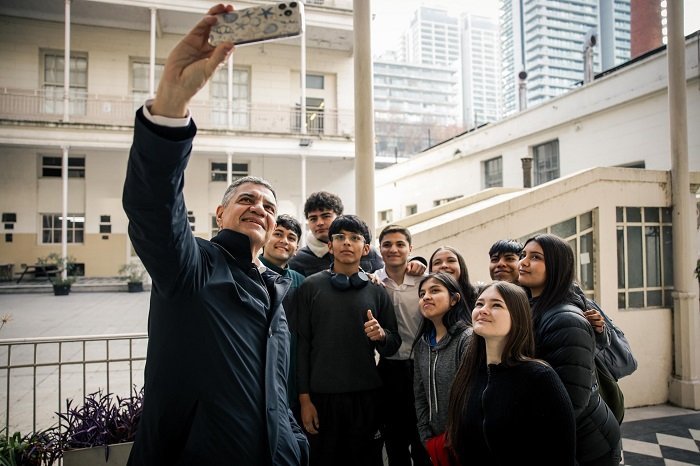 La Ciudad ya terminó más de 100 obras de renovación integral en escuelas y pone en valor el histórico colegio Otto Krause