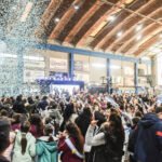 MÁS DE MIL ESTUDIANTES JURARON LEALTAD A LA BANDERA NACIONAL