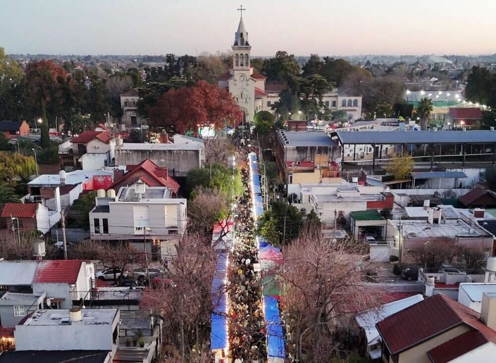 Miles de vecinos disfrutaron la Fiesta Patronal de San Antonio de Padua