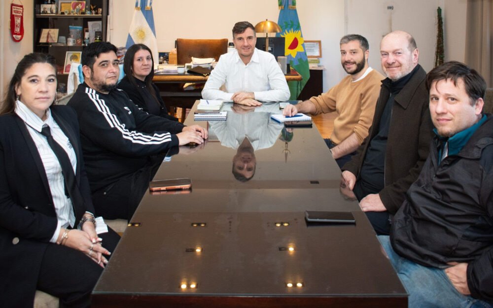 Morón fortalece las políticas de cuidado para personas mayores