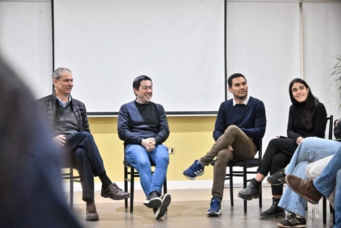 Nardini dialogó con estudiantes del CIAS sobre gestión, políticas públicas y planificación