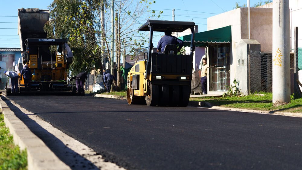 Moreno: Nuevas obras que mejoran la circulación en el barrio La Perla