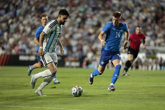 La Selección Argentina gano 3-0 a Islandia y espera el debut mundial