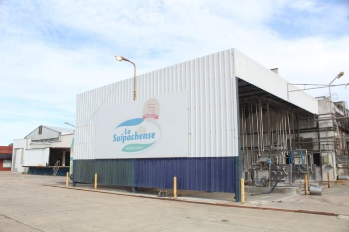 Suipacha logró la reapertura de su histórica industria láctea
