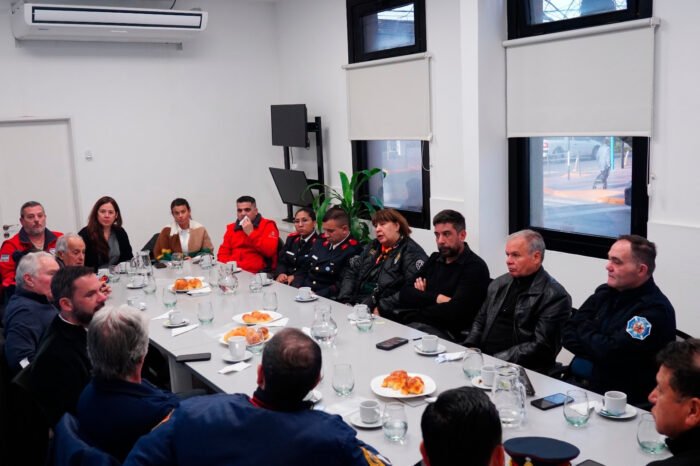 Sujarchuk reconoció a los Bomberos Voluntarios en su día “Apoyar su tarea es una obligación institucional, moral y ciudadana”
