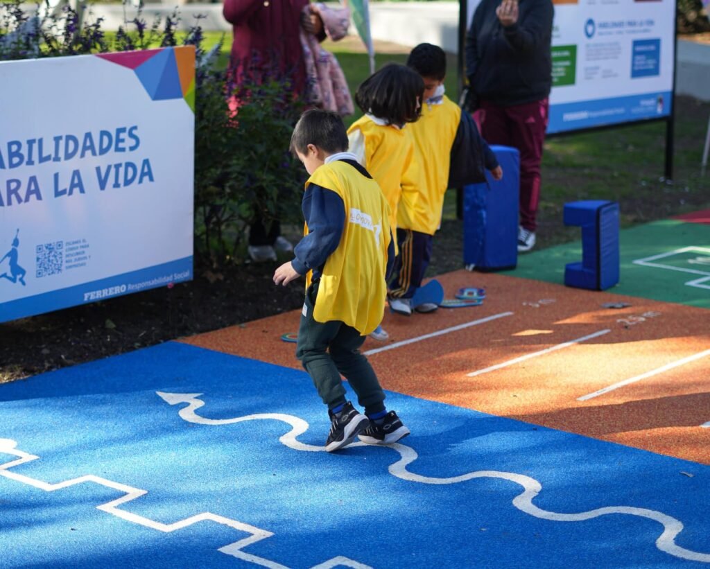 Vicente López inauguró la Plaza Activa Joy of Moving en Olivos