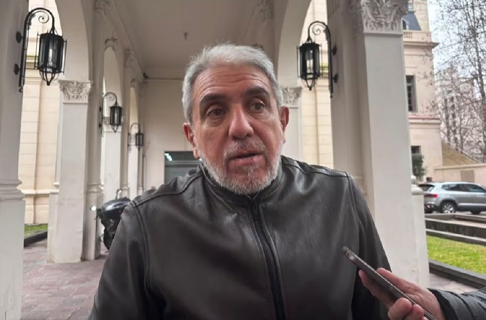 Aníbal Fernández reapareció en La Plata,"Cristina no puede ser candidata"