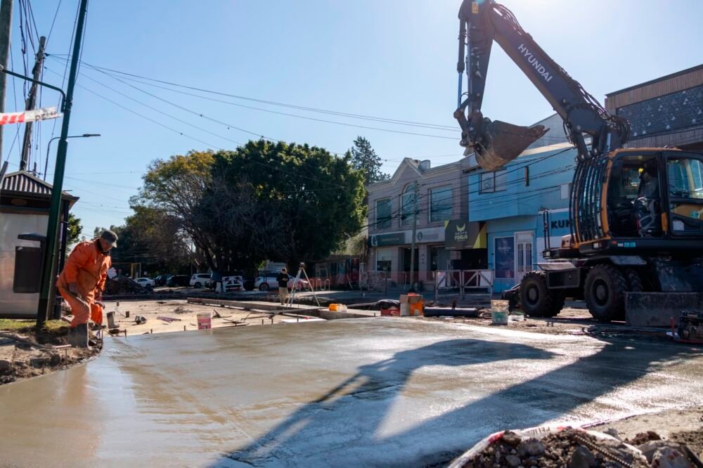 Avanza el Plan de Reparación de Calles y Veredas con obras sobre Blanco Encalada