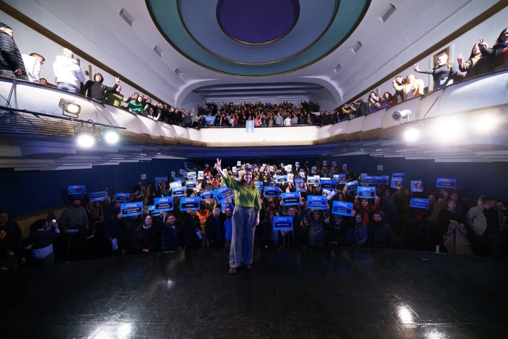 Con gran convocatoria, Mariel Fernández sumó promotores de toda la provincia a su campaña