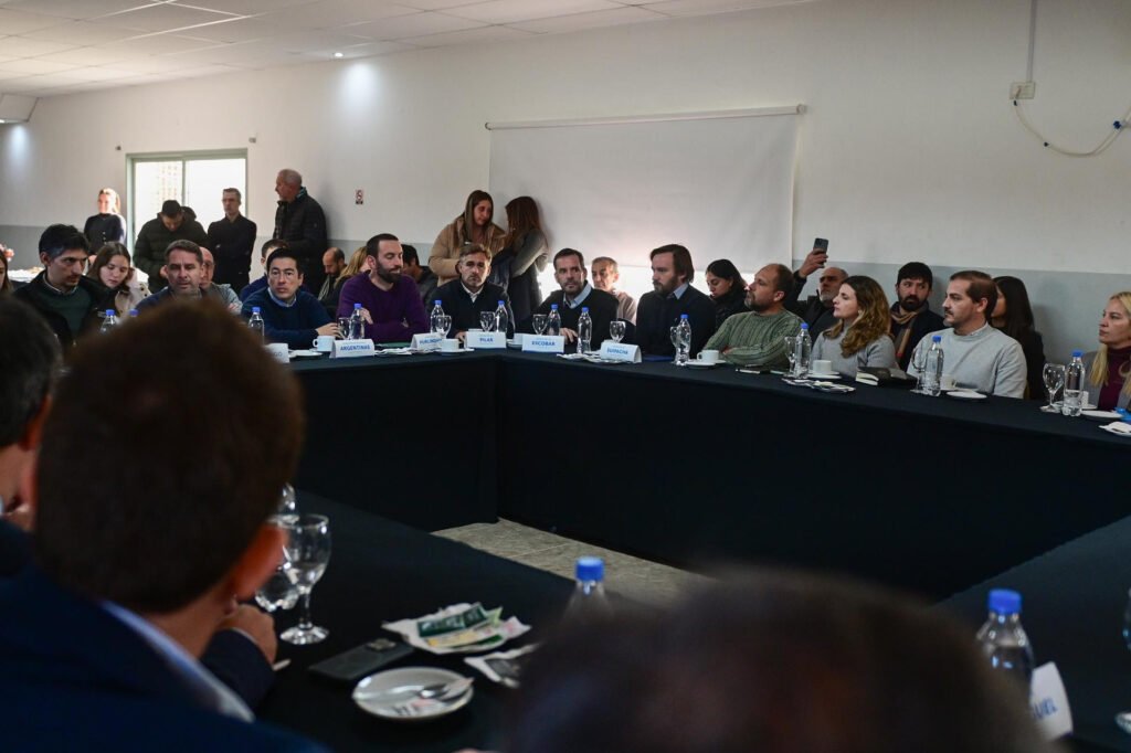 Escobar participó de un nuevo encuentro provincial para avanzar en la reforma de la Ley de Seguridad